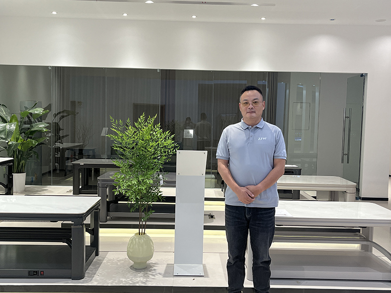 1724912908109386.jpg 812.jpg